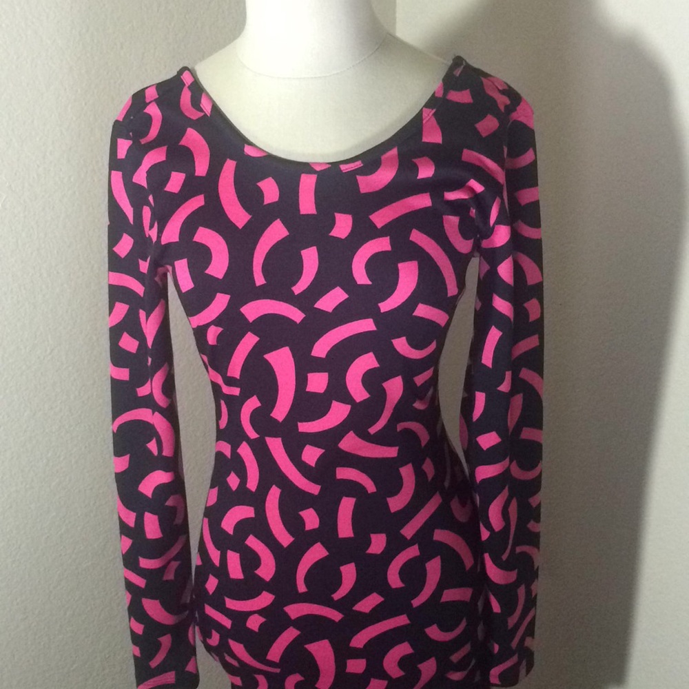 H&M Hot Pink & Black pattern fitted dress